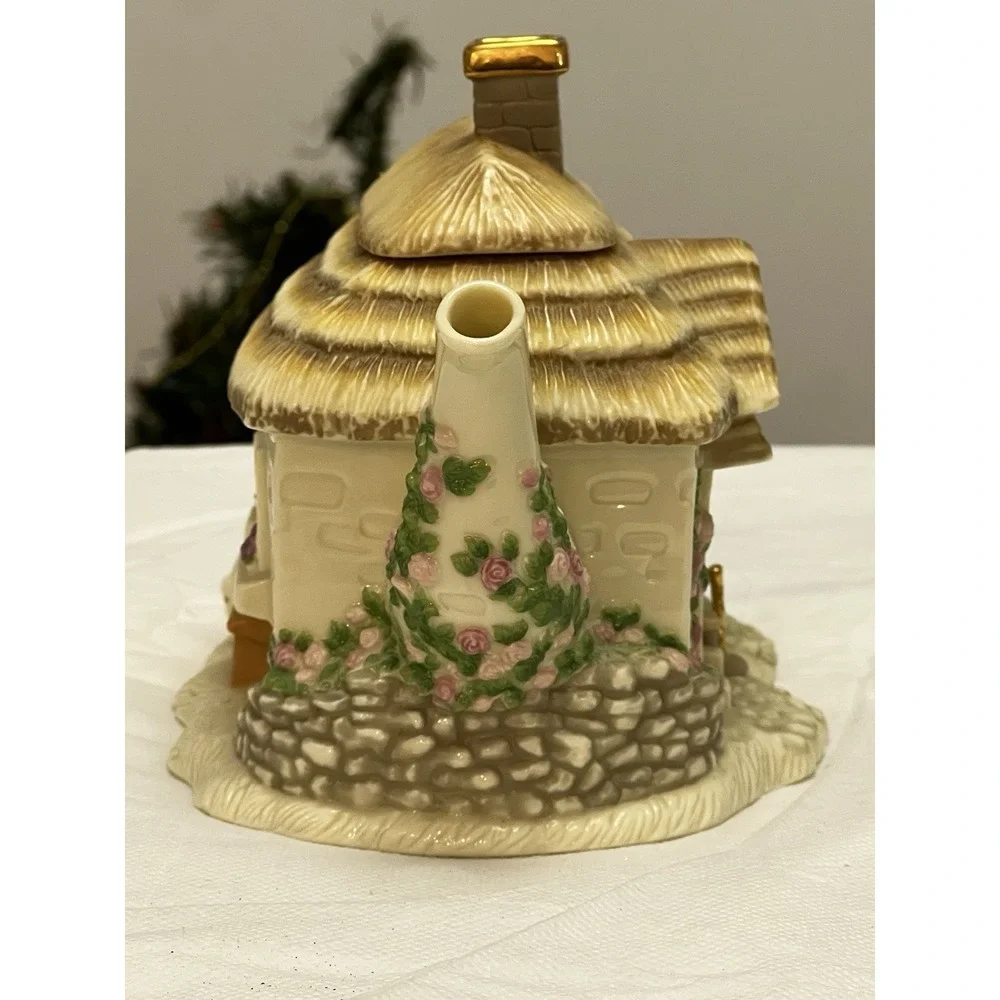 2002 Lenox The Irish Blessing Cottage Teapot Lid Cottagecore Shamrock Vtg